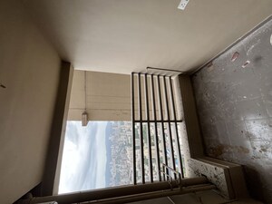 Staircase in 3.5 BHK Apartment at Sheth Auris Serenity Tower 3, Malad West – for Rent