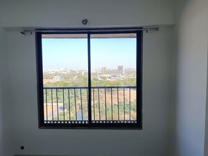 Room in 1.5 BHK Apartment at Sun Rising Homes, Jagatpur – for Rent