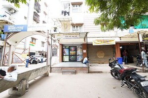 Parking in  Shop at Sola – for Sale