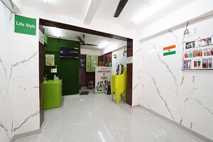 Team Area in  Shop at Sola – for Sale