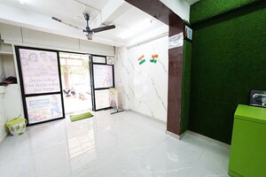Team Area in  Shop at Sola – for Sale