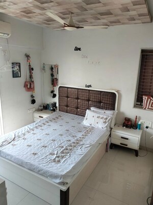 2 BHK Apartment For Sale in Rosa Bella, Ghodbunder Road
