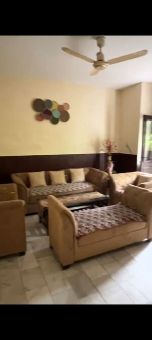 Living Room in 3 BHK Independent House at Palam Vihar Residents Association, Palam Vihar – for Rent