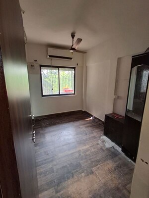 Bedroom in 1 BHK Apartment at Chembur – for Sale