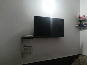 Furnished Amenities in 1 BHK Builder Floor at Onyxe Paraiso, Patiala Road – for Rent
