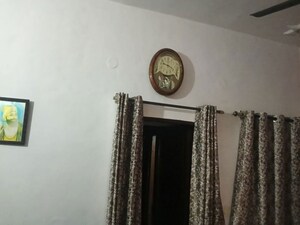 Furnished Amenities in 1 BHK Builder Floor at Onyxe Paraiso, Patiala Road – for Rent