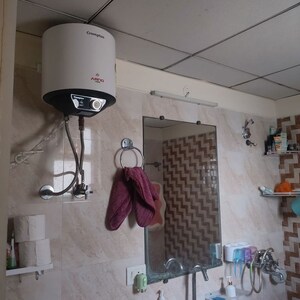 Team Area in 3 BHK Apartment at Gaur City 2 - 14th Avenue, Sector 16c Greater Noida – for Sale