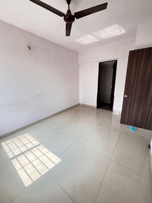 Room in 1 BHK Apartment at Lodha Crown Quality Homes, Majiwada – for Rent