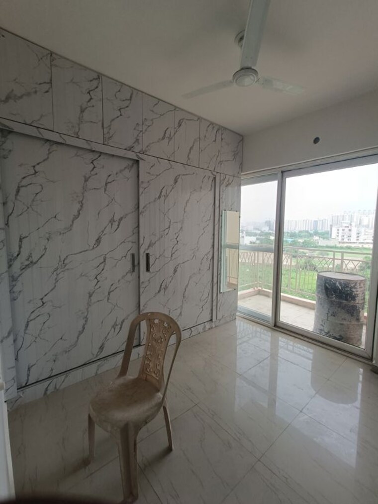Bathroom, galaxy-north-avenue 3 Bedroom 1410 Sq.Ft. Apartment In Gaur City 1 Greater Noida 10652976