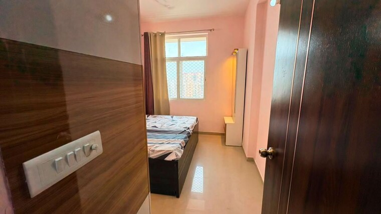Living Room, galaxy-north-avenue 3 Bedroom 1410 Sq.Ft. Apartment In Gaur City 1 Greater Noida 10652976