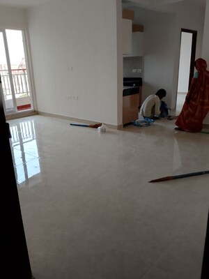 Room in 2 BHK Apartment at Rishita Mulberry Villas, Sushant Golf City – for Rent