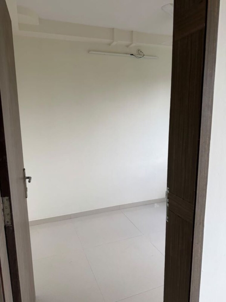 Room, vishesh-balaji-symphony-phase-2 1.5 Bedroom 680 Sq.Ft. Apartment In New Panvel Navi Mumbai 10653021