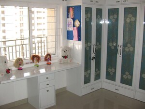 Room in 3 BHK Apartment at Ramky Towers, Gachibowli – for Sale