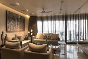 Living Room in 4 BHK Apartment at Runwal Elegante, Andheri West – for Rent