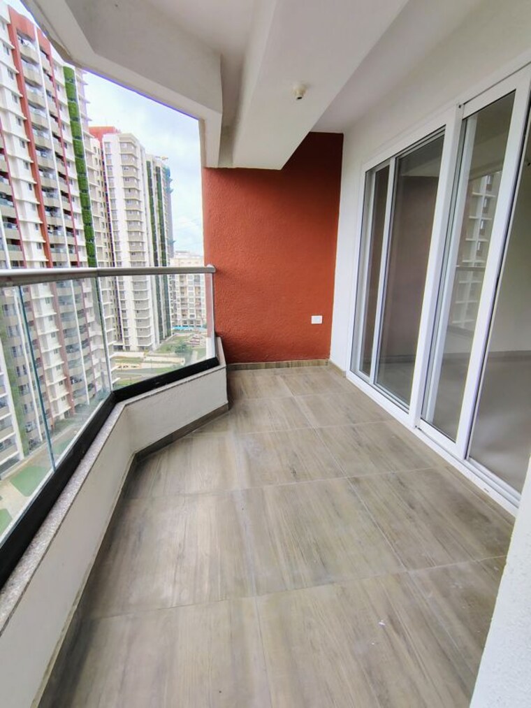 Balcony, baner 3 Bedroom 1200 Sq.Ft. Apartment In Baner Pune 10641062