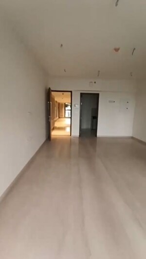 Room in 2.5 BHK Apartment at Wadala – for Rent
