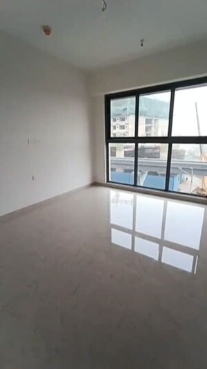 Bedroom in 2.5 BHK Apartment at Wadala – for Rent