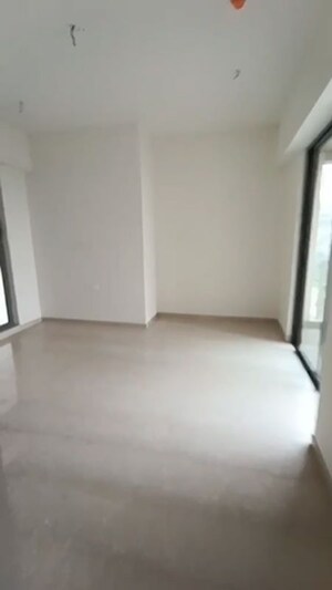 Bedroom in 2.5 BHK Apartment at Wadala – for Rent