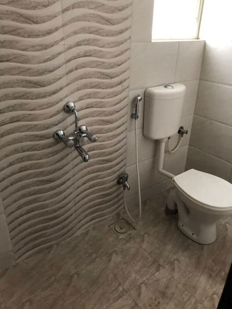 Bathroom, venkatesh-oxy-evolve 1 Bedroom 450 Sq.Ft. Apartment In Wagholi Pune 10653079