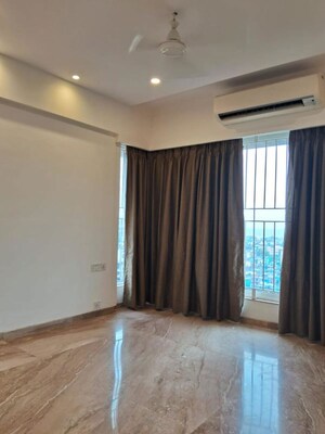 Bedroom in 2 BHK Apartment at Karishma Apartments Khar West, Khar West – for Rent