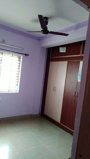 Bedroom in 3 BHK Apartment at Platinum Enclave III, Jalahalli West – for Rent