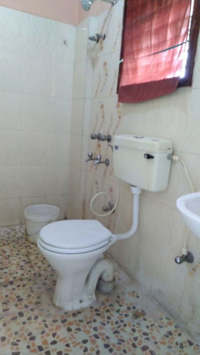 Bathroom, platinum-enclave-iii 3 Bedroom 1280 Sq.Ft. Apartment In Jalahalli West Bangalore 10653068