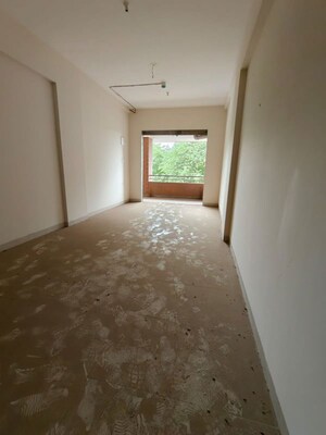 Room in  Office Space at Vijay Orovia, Ghodbunder Road – for Sale