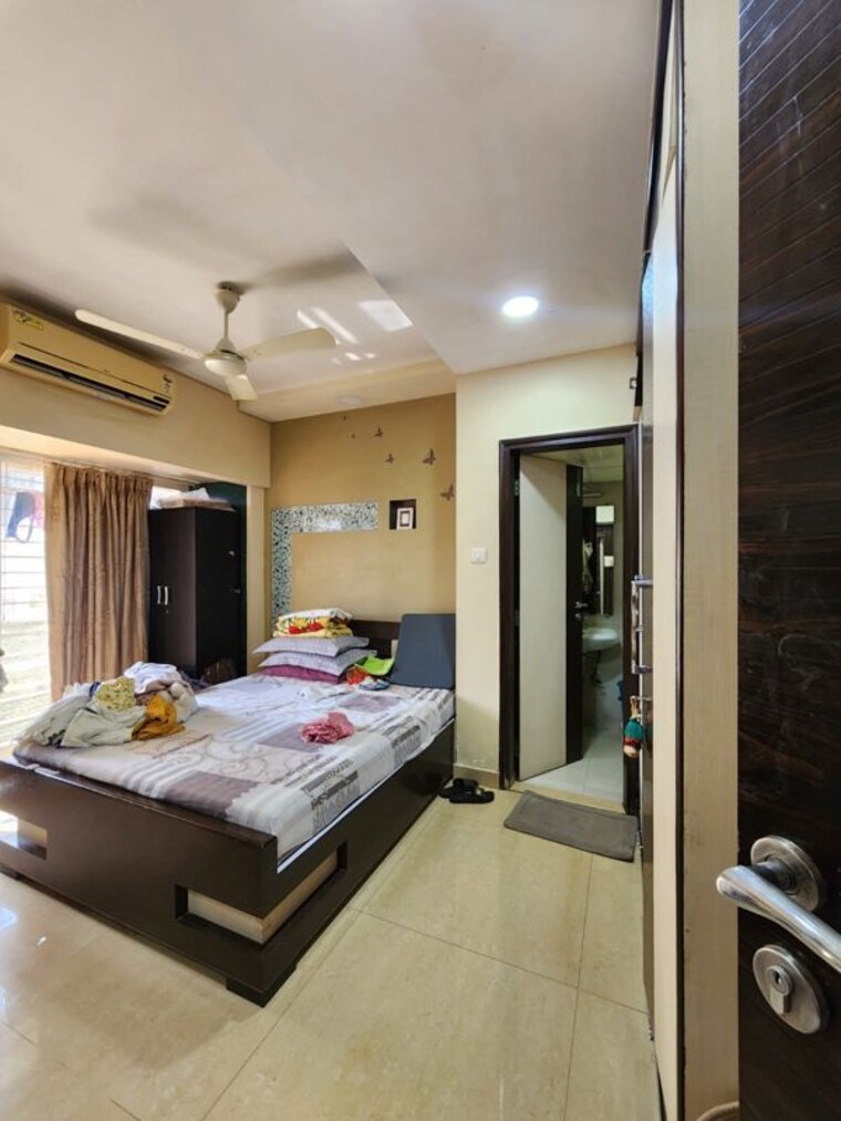 Bedroom, lokhandwala-whispering-palms-xxclusives 3 Bedroom 1660 Sq.Ft. Apartment In Kandivali East Mumbai 10653172