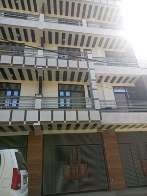  Builder Floor For Sale in Mother Homez, Sector 73