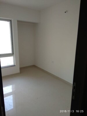Room in 1 BHK Apartment at Puranik Rumah Bali, Ghodbunder Road – for Sale