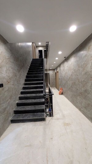 Staircase in 1 BHK Builder Floor at Sector 46 – for Rent