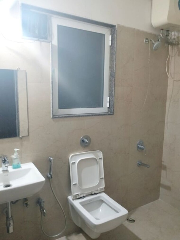 Bathroom, bhayandarpada 2 Bedroom 626 Sq.Ft. Apartment In Bhayandarpada Thane 10653206