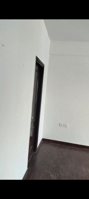 Furnished Amenities in 4 BHK Apartment at VVIP Addresses, Raj Nagar Extension – for Sale