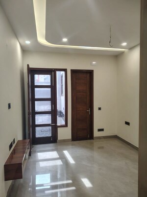 Room in 4 BHK Independent House at Ambala Highway – for Sale