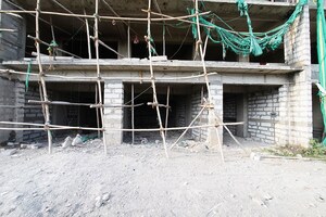  Shop – Exterior View View at Nana Chiloda - for Sale