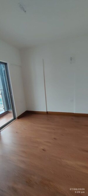 Room in 2 BHK Independent House at Gera Planet Of Joy, Kharadi – for Rent
