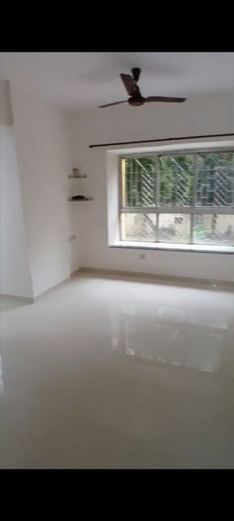 2 BHK Apartment For Rent in Coronet Building in Kandivali East, Mumbai