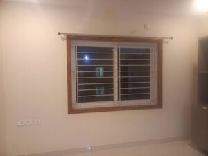Room in 3 BHK Apartment at Creative Koven Udaya Cresent, Kondapur – for Rent