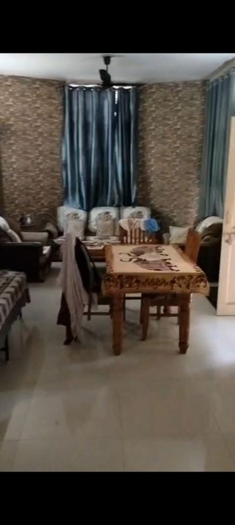 Living Room, palam vihar 2 Bedroom 1280 Sq.Ft. Builder Floor In Palam Vihar Gurgaon 10653263