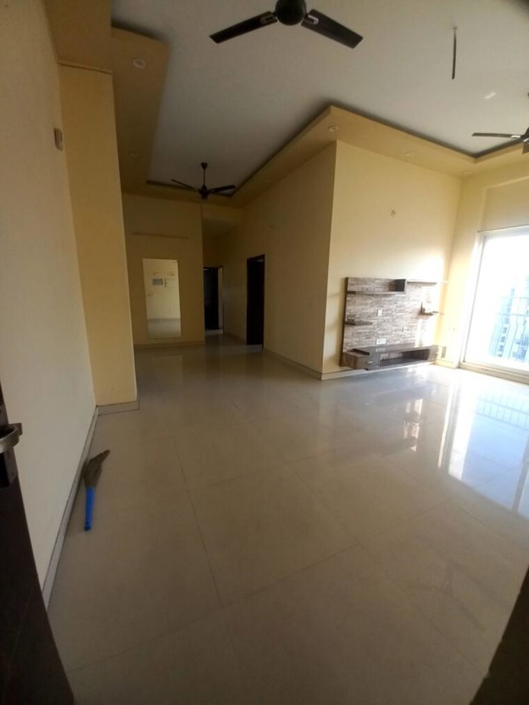 Room, griha-pravesh 3 Bedroom 2246 Sq.Ft. Apartment In Sector 77 Noida 10653249