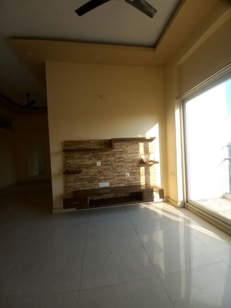 Room, griha-pravesh 3 Bedroom 2246 Sq.Ft. Apartment In Sector 77 Noida 10653249