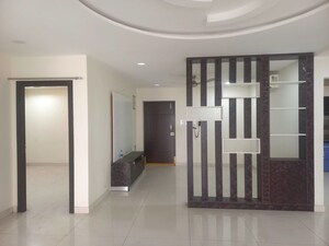 Room in 3 BHK Apartment at Creative Koven Udaya Cresent, Kondapur – for Rent