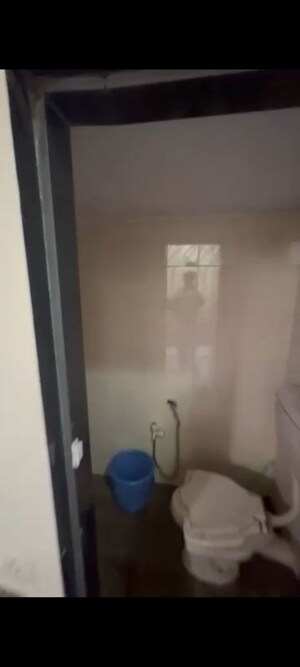 Bathroom in 2 BHK Apartment at Manisha Apartment Vile Parle, Vile Parle West – for Rent