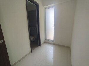 Room in 3.5 BHK Apartment at Lodha High End, Kapur Bawdi – for Rent