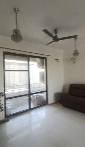 Living Room in 3 BHK Apartment at Unitech Fresco, Sector 50 – for Rent
