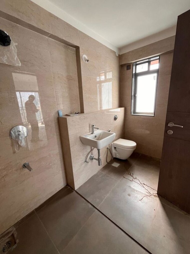 Bathroom, louisandra-apartment 2 Bedroom 807 Sq.Ft. Apartment In Dadar West Mumbai 10653317