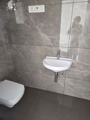 Bathroom in 3 BHK Apartment at Yash Ina Apartments, Goregaon West – for Rent
