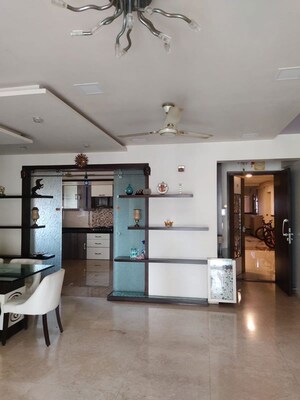 Living Room in 3.5 BHK Apartment at Hiranandani Meadows, Manpada – for Rent