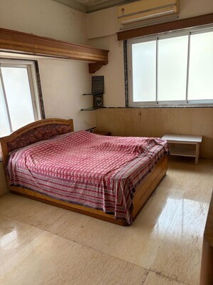 Bedroom in 3 BHK Apartment at Marine Drive – for Sale