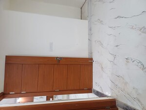 2.5 BHK Builder Floor For Sale in Molarband Extension
